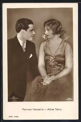 AK Schauspielerin Alice Terry mit Schauspieler Ramon Novarro