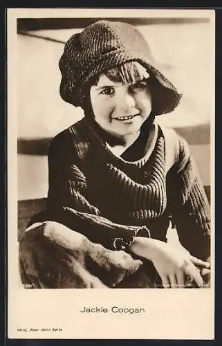 AK Schauspielerin Jackie Coogan mit Mütze