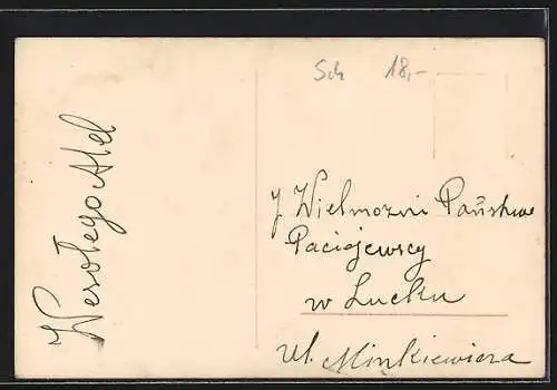 AK Schauspieler Jackie Coogan mit Finger im Mund lächelnd