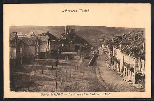 AK Najac /Aveyron, La Place et le Château