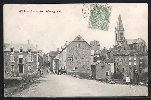 AK Laissac /Aveyron, Une rue, Strassenpartie