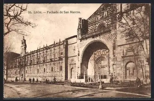 AK Leon, Fachada de San Marcos