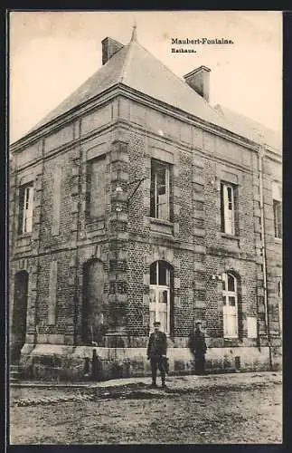 AK Maubert-Fontaine, Partie am Rathaus