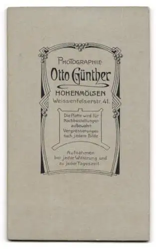 Fotografie Otto Günther, Hohenmölsen, Weissenfelserstr. 41, Junge Frau in nachdenklicher Pose