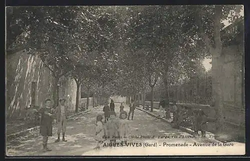 AK Aigues-Vives /Gard, Promenade-Avenue de la Gare