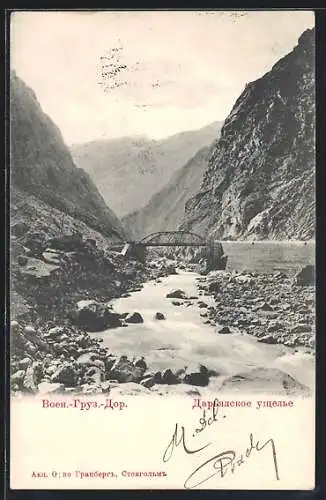 AK Darialschlucht, Fluss und Eisenbahnbrücke zwischen steilen Bergen