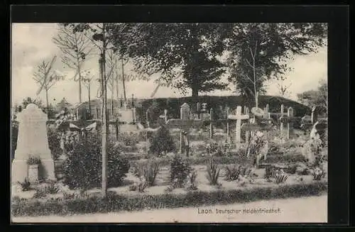 AK Laon, Deutscher Heldenfriedhof, Kriegsgräber