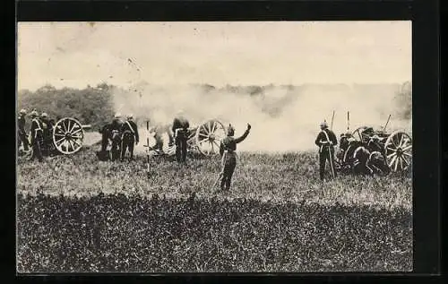 AK Artillerie-Regiment bei der Feuerübung