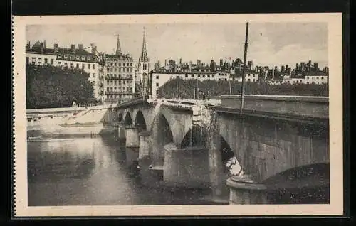 AK Lyon, Les Ponts Meurtris, Pont du Change, leicht zerbrochene Brücke