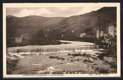 AK Camares /Aveyron, La Chaussée