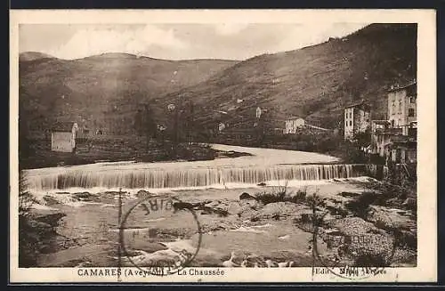 AK Camares /Aveyron, La Chaussée