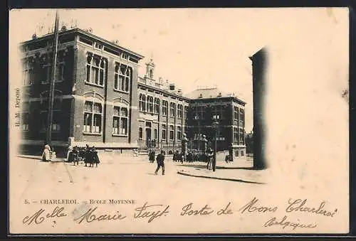 AK Charleroi, Ecole Moyenne