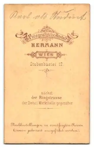 Fotografie Atelier Hermann, Wien, Stubenbastei 12, Junger Mann in elegantem Mantel