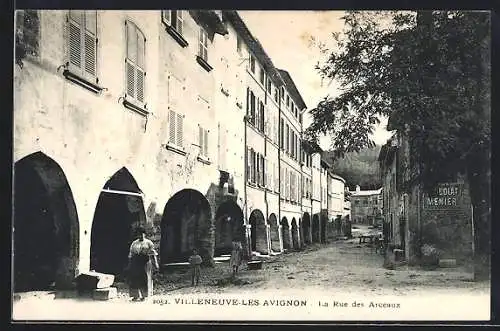 AK Villeneuve-les-Avignon, La Rue de Arceaux