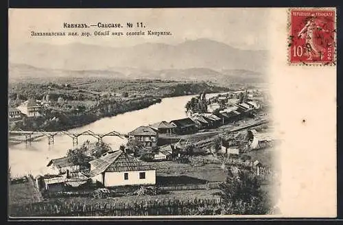 AK Kvirili /Kaukasus, allgemeine Ansicht des Dorfes Kvirili bei Fluss und Brücke