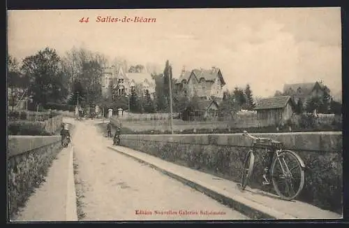 AK Salies-de-Bearn, Vue Sur le Boulevard de Paris, Fahrrad