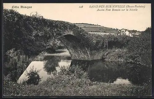 AK Saint-Pée-sur-Nivelle, Ancien Pont Romain sur la Nivelle