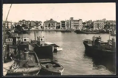 AK St-Jean-de-Luz, La Maison de l`Infante et le Port