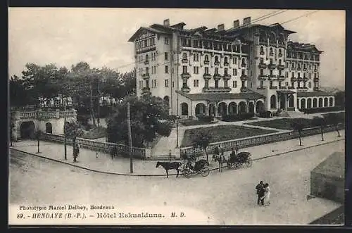 AK Hendaye, Hôtel Eskualduna, fiacres