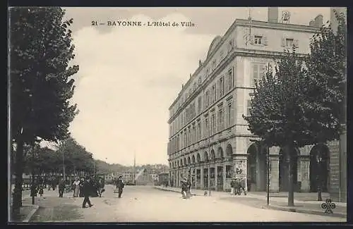 AK Bayonne, L`Hotel de Ville