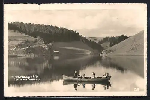 AK Neufelden i. M., Stausee mit Boot