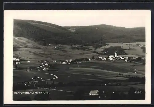 AK Ulrichsberg /O. D., Panorama mit Kirche