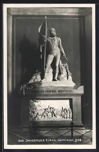 AK Innsbruck /Tirol, Hofkirche, Andreas Hofer-Denkmal