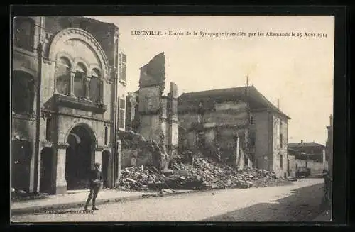 AK Lunéville, Blick auf die von den Deutschen angezündete Synagoge