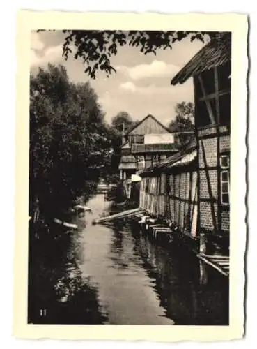 12 Fotografien unbekannter Fotograf, Ansicht Riesenburg / Westpreussen, Marktplatz, Bahnhof, Heldendenkmal, Strassen u.a