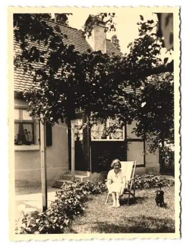 4 Fotografien unbekannter Fotograf, Ansicht Burgthann, Einfamilienhaus am Stadtrand 1937-1939