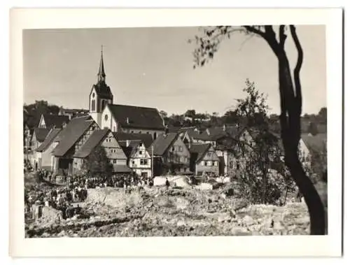 8 Fotografien unbekannter Fotograf, Ansicht Oeschelbronn, Zerstörung nach Brandkatastrophe 1933