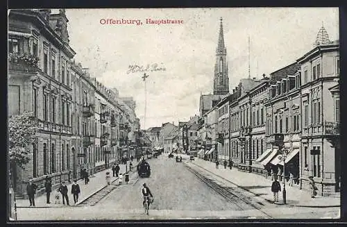 AK Offenburg, Hauptstrasse mit Blickrichtung Kirchturm