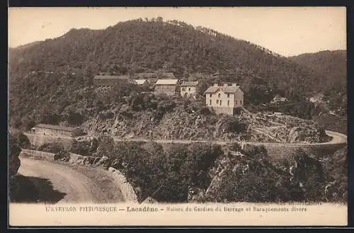 AK Lacadène /Aveyron, Maison du Gardien du Barrage et Baraquements divers