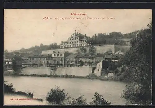 AK Le Gua /Aveyron, La Mairie et les Écoles