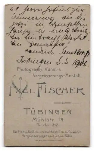 Fotografie Paul Fischer, Tübingen, Mühlstrasse 14, Porträt eines eleganten Herrn mit Brille