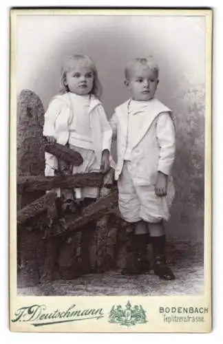 Fotografie F. Deutschmann, Bodenbach, Teplitzerstrasse 3, Zwei Kinder in eleganter Kleidung