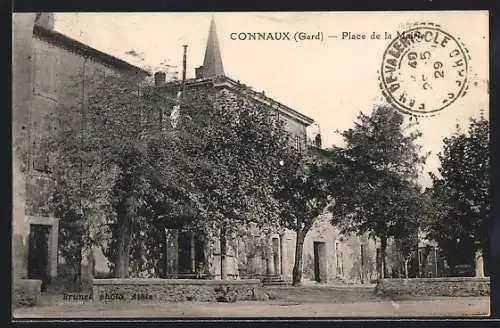 AK Connaux /Gard, Place de la Mairie