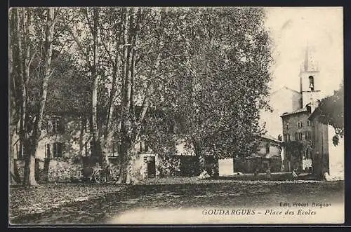 AK Goudargues, Place des Ecoles