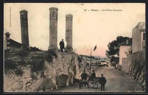 AK Nîmes, Les Piliers Romains