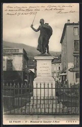 AK Le Vigan, Monument du Chevalier d'Assas