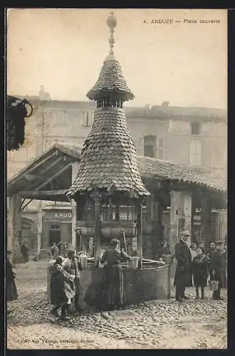 AK Anduze, Place couverte