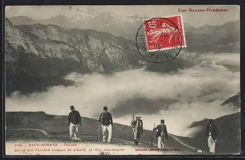 AK Eaux-Bonnes, Chaîne entre les Vallées d`Ossau et d`Aspe, au Col d`Aubisque, Les Basses-Pyrénées