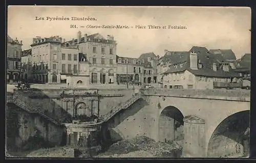 AK Oloron-Sainte-Marie, Place Thiers et Fontaine