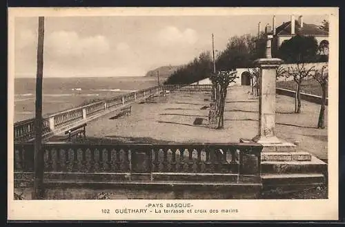 AK Guéthary, La terrasse et croix des marins