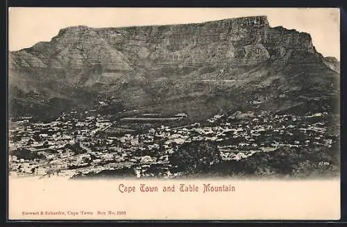 AK Cape Town, General View with Table Mountain