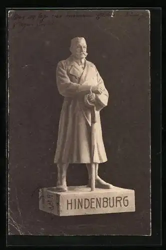 AK Kleine Statuetten-Version des eisernen Hindenburgs, Kriegshilfe