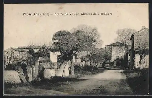 AK Ribautes (Gard), Entrée du Village, Château de Mandajors