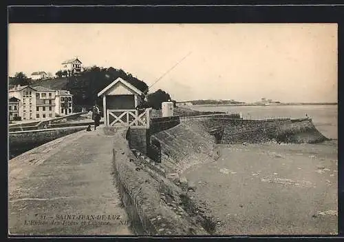 AK Saint-Jean-de-Luz, L`Entrée des Jetées et Ciboure