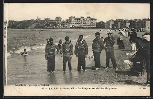 AK Saint-Jean-de-Luz, La Plage et les Guides Baigneurs