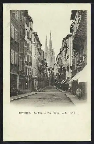 AK Bayonne, La Rue du Port-Neuf, Strassenpartie